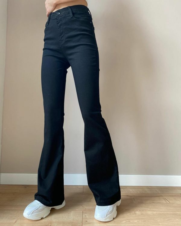 Boot-cut BLACK Jeans