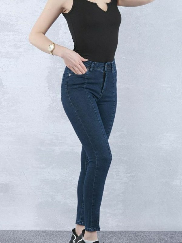 Front Slit - Skinny Jeans - Image 5