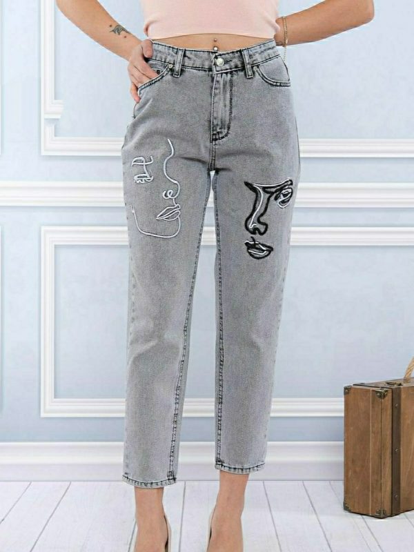 MoM Jean With Embroidery Model [GREY]