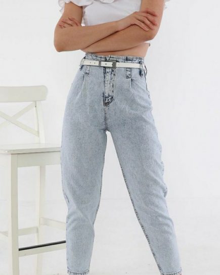Slouchy Jeans With Belt [SNOW]