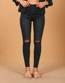 Ripped Skinny Jeans