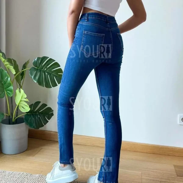 Front Slit - Skinny Jeans - Image 2