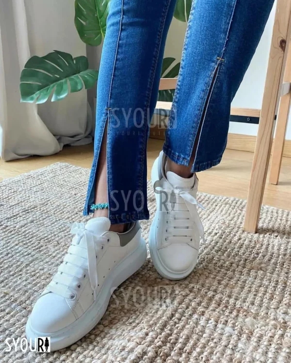 Front Slit - Skinny Jeans - Image 4