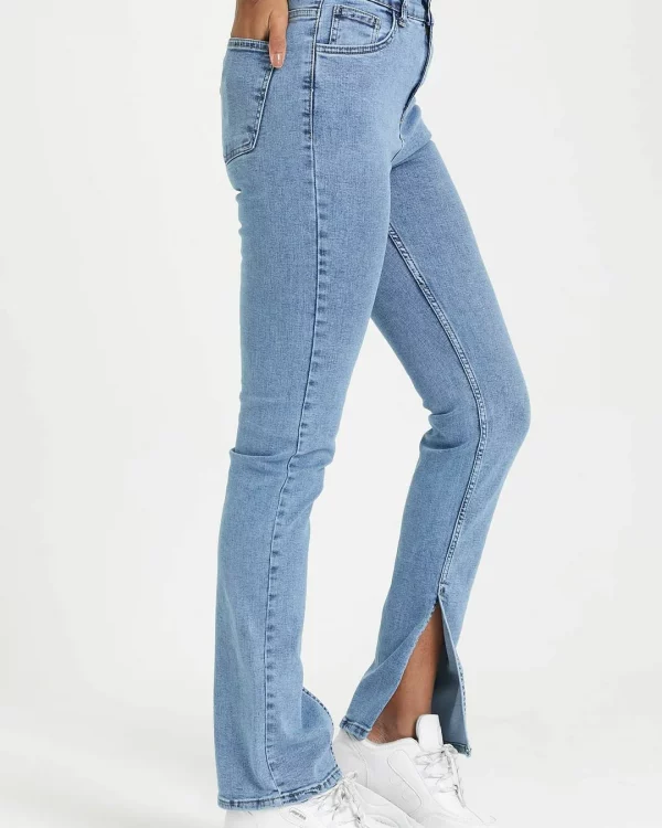 Side Slit Skinny Jeans - Image 3